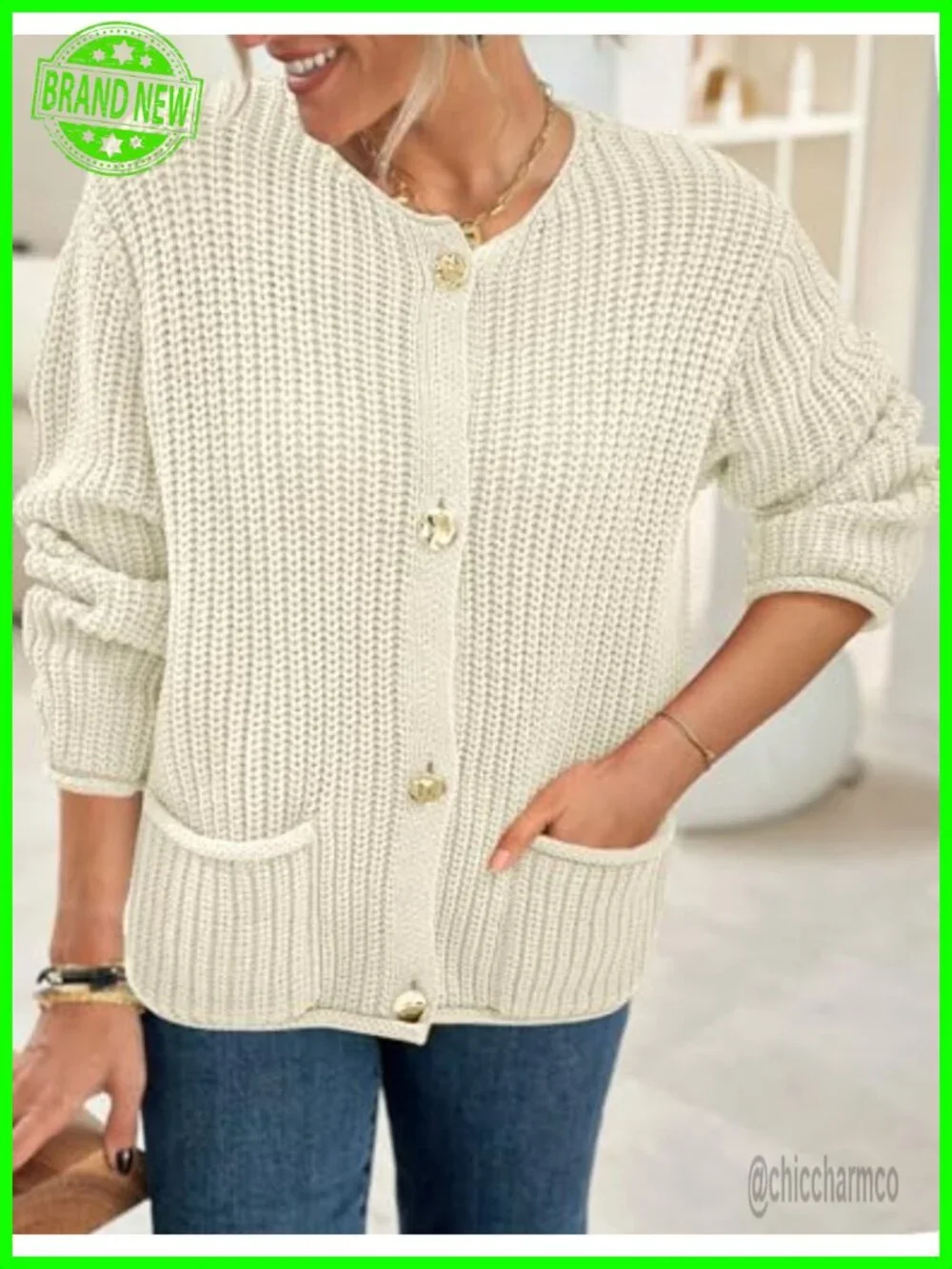 Oversized Chunky Knit Cardigan with Pockets Long Sleeve Crewneck Button Front